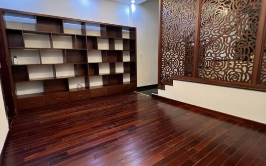 Cho thuê nhà mặt tiền Đ.Nguyễn Hữu Thọ