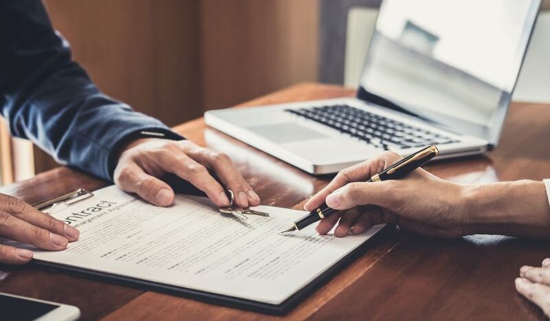 Hợp đồng thuê nhà