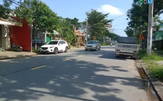 Bán nhà cấp 4 mê lửng, Nguyễn Chánh