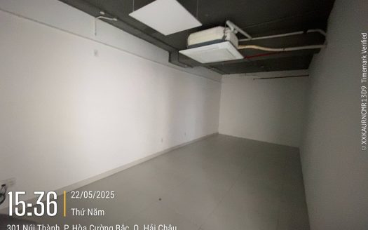 Văn phòng cho thuê 110m², Đ. Núi Thành