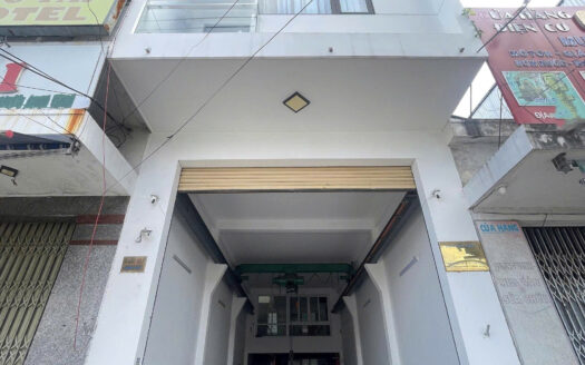 CHO THUÊ NHÀ PHỐ MẶT TIỀN ĐƯỜNG TRƯỜNG CHINH.